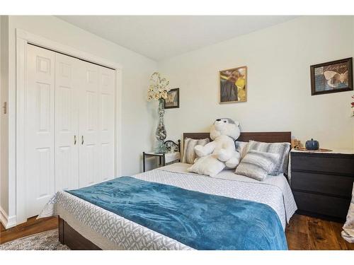 264 Seldon Street, Thamesford, ON - Indoor Photo Showing Bedroom