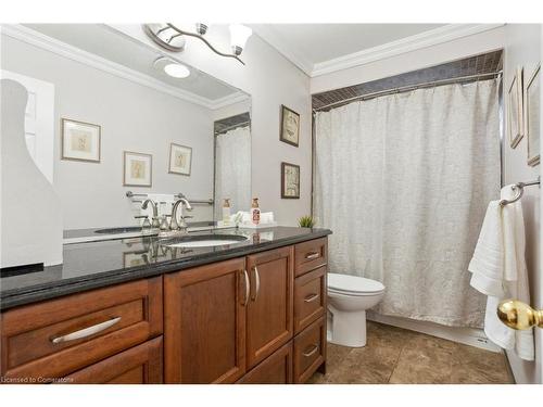 264 Seldon Street, Thamesford, ON - Indoor Photo Showing Bathroom