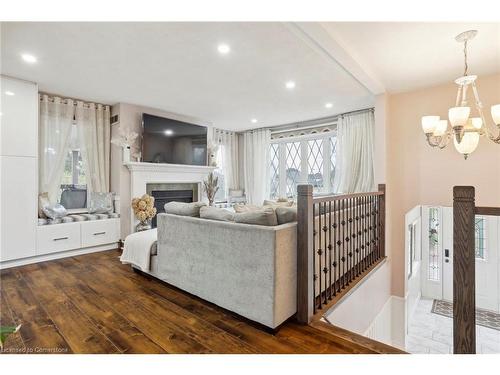 264 Seldon Street, Thamesford, ON - Indoor Photo Showing Living Room With Fireplace