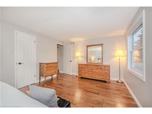 62 Medford Street, Kitchener, ON - Indoor Photo Showing Bedroom