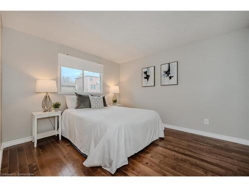 62 Medford Street, Kitchener, ON - Indoor Photo Showing Bedroom