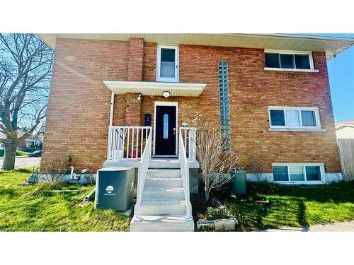 3-112 Heiman Street, Kitchener, ON - Outdoor