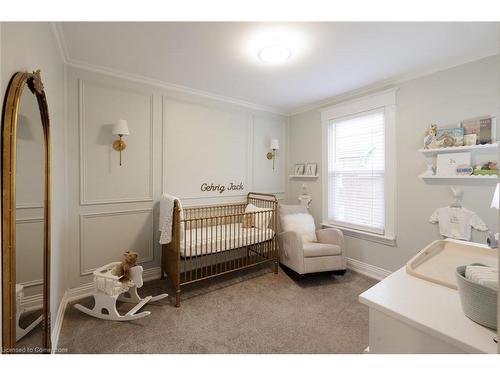 76 Grey Street, Brantford, ON - Indoor Photo Showing Bedroom