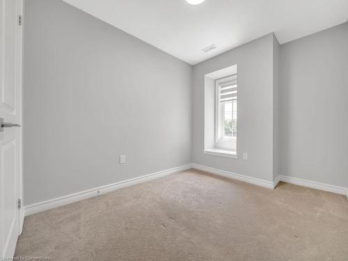 89-445 Ontario Street, Milton, ON - Indoor Photo Showing Other Room