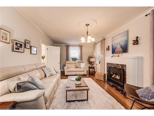 135 Union Street W, Fergus, ON - Indoor Photo Showing Living Room With Fireplace