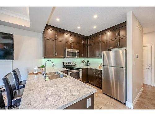 2-192 Brewery Street, Baden, ON - Indoor Photo Showing Kitchen With Double Sink With Upgraded Kitchen