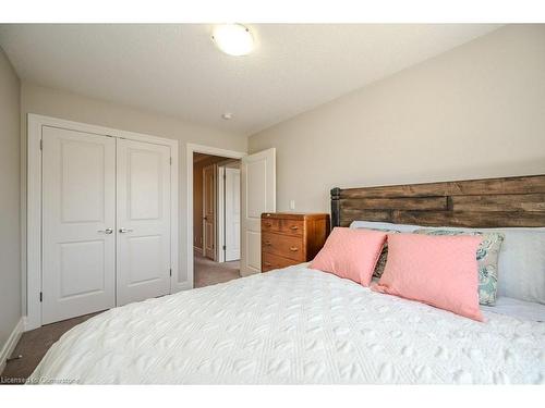 2-192 Brewery Street, Baden, ON - Indoor Photo Showing Bedroom