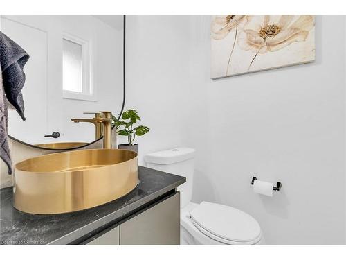 53 Deerpath Drive, Guelph, ON - Indoor Photo Showing Bathroom