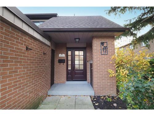 598 Pinedale Avenue, Burlington, ON - Outdoor With Exterior