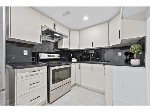 66 Beech Avenue, Cambridge, ON - Indoor Photo Showing Kitchen