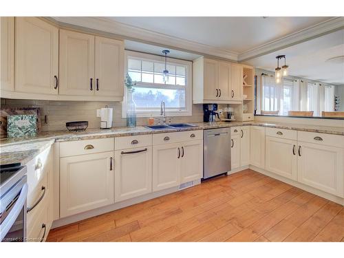 47 Manor Drive, Kitchener, ON - Indoor Photo Showing Kitchen With Double Sink