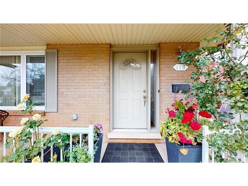 119 Hillbrook Crescent, Kitchener, ON - Outdoor