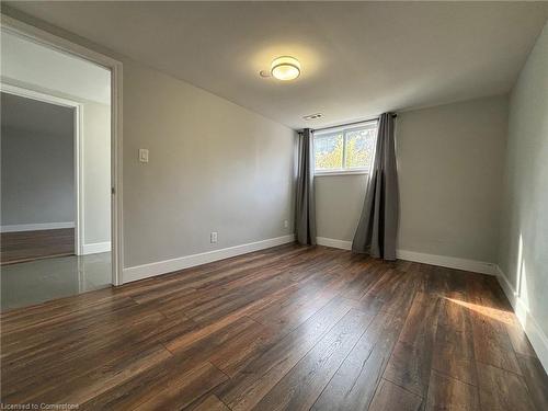 Lower-49 Westchester Drive, Kitchener, ON - Indoor Photo Showing Other Room