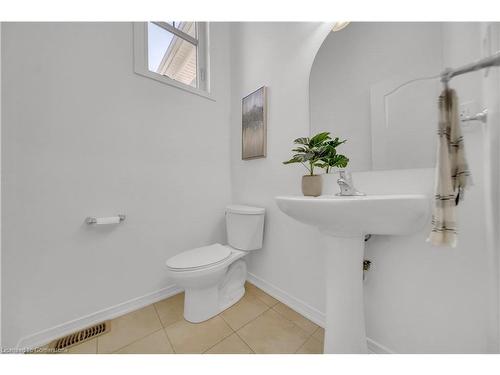 265 Pineglen Crescent, Kitchener, ON - Indoor Photo Showing Bathroom