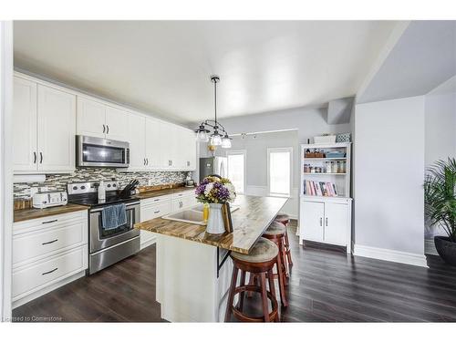 58 Shakespeare Street, Stratford, ON - Indoor Photo Showing Kitchen With Upgraded Kitchen