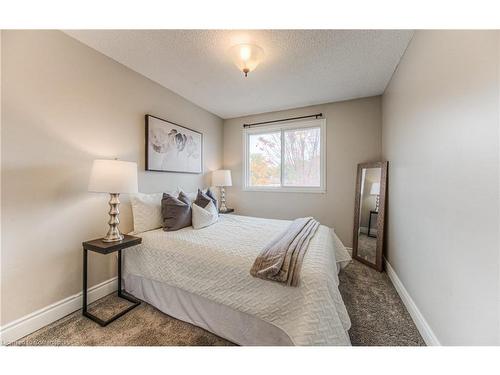 A-207 Foxhunt Road, Waterloo, ON - Indoor Photo Showing Bedroom