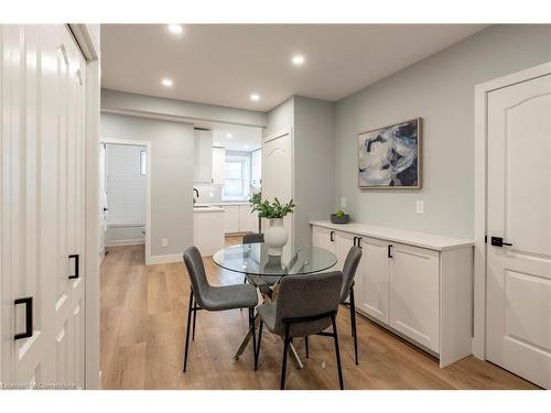 105 Lancaster Street W, Kitchener, ON - Indoor Photo Showing Dining Room