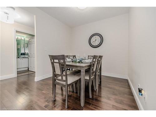 807-170 Water Street N, Cambridge, ON - Indoor Photo Showing Dining Room