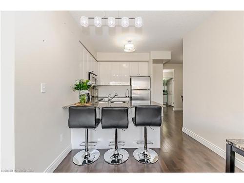 807-170 Water Street N, Cambridge, ON - Indoor Photo Showing Kitchen With Upgraded Kitchen