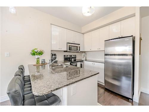 807-170 Water Street N, Cambridge, ON - Indoor Photo Showing Kitchen With Double Sink