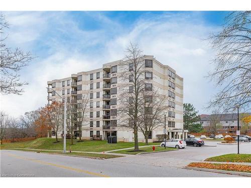 501-688 Preston Parkway, Cambridge, ON - Outdoor With Facade