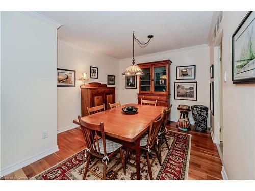 203-265 Westcourt Place, Waterloo, ON - Indoor Photo Showing Dining Room