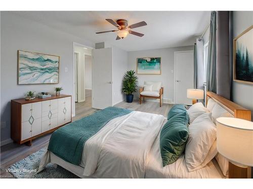 140 Poplar Drive, Cambridge, ON - Indoor Photo Showing Bedroom