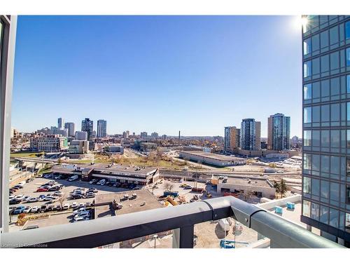 1402-5 Wellington Street S, Kitchener, ON - Outdoor With View