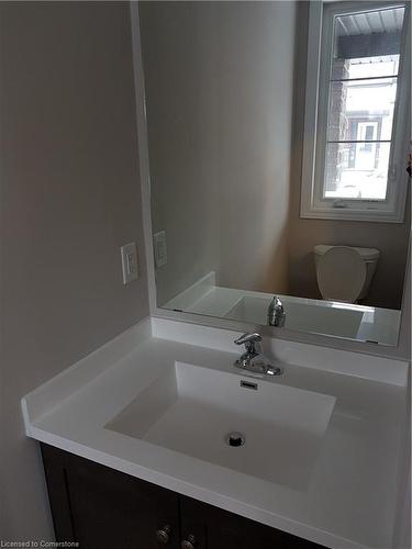 62-324 Equestrian Way, Cambridge, ON - Indoor Photo Showing Bathroom