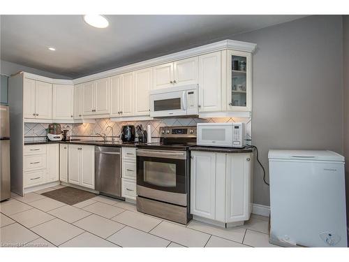 G-48 Windom Road, Kitchener, ON - Indoor Photo Showing Kitchen With Stainless Steel Kitchen