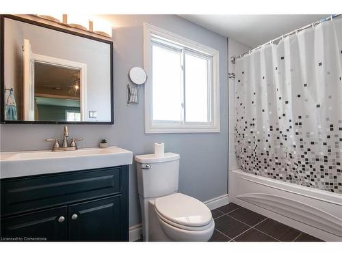 G-48 Windom Road, Kitchener, ON - Indoor Photo Showing Bathroom