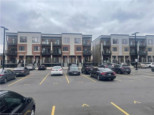 121-25 Isherwood Avenue, Cambridge, ON - Outdoor With Facade