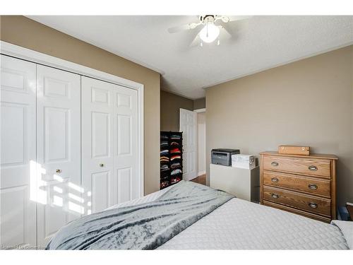 59 Oldewood Crescent, St. Thomas, ON - Indoor Photo Showing Bedroom