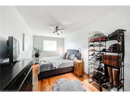 59 Oldewood Crescent, St. Thomas, ON - Indoor Photo Showing Bedroom