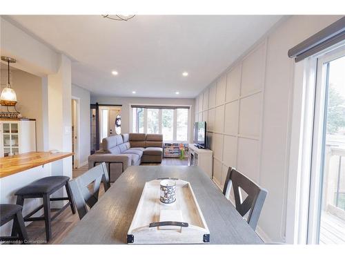 24 Stafford Street, Woodstock, ON - Indoor Photo Showing Dining Room