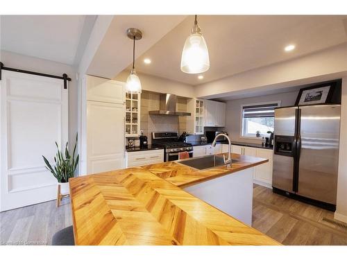 24 Stafford Street, Woodstock, ON - Indoor Photo Showing Kitchen