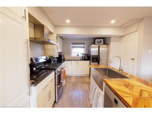 24 Stafford Street, Woodstock, ON - Indoor Photo Showing Kitchen With Double Sink