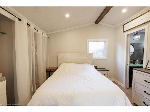 24 Stafford Street, Woodstock, ON - Indoor Photo Showing Bedroom