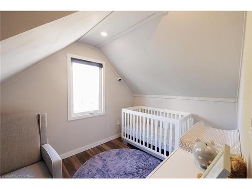 24 Stafford Street, Woodstock, ON - Indoor Photo Showing Bedroom