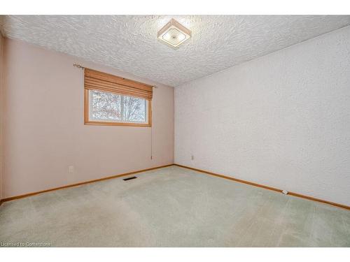 674 Highpoint Avenue, Waterloo, ON - Indoor Photo Showing Other Room