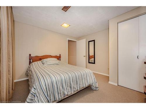 674 Highpoint Avenue, Waterloo, ON - Indoor Photo Showing Bedroom