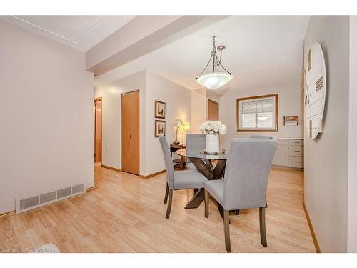 674 Highpoint Avenue, Waterloo, ON - Indoor Photo Showing Dining Room