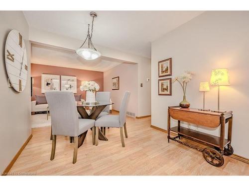 674 Highpoint Avenue, Waterloo, ON - Indoor Photo Showing Dining Room