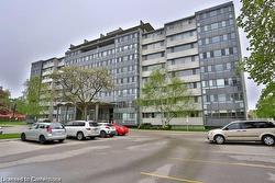 807-24 Midland Drive  Kitchener, ON N2A 2A8