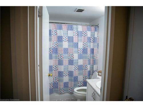 807-24 Midland Drive, Kitchener, ON - Indoor Photo Showing Bathroom