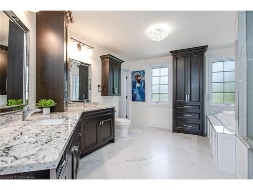 80 Starr Crescent, Cambridge, ON - Indoor Photo Showing Bathroom