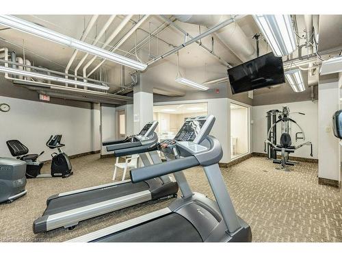 1106-250 Glenridge Drive, Waterloo, ON - Indoor Photo Showing Gym Room