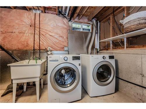 82 Hostetler Road, New Hamburg, ON - Indoor Photo Showing Laundry Room