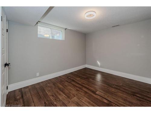 680 Pelham Street, Waterloo, ON - Indoor Photo Showing Other Room