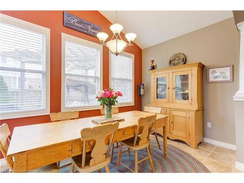 749 Keats Way, Waterloo, ON - Indoor Photo Showing Dining Room